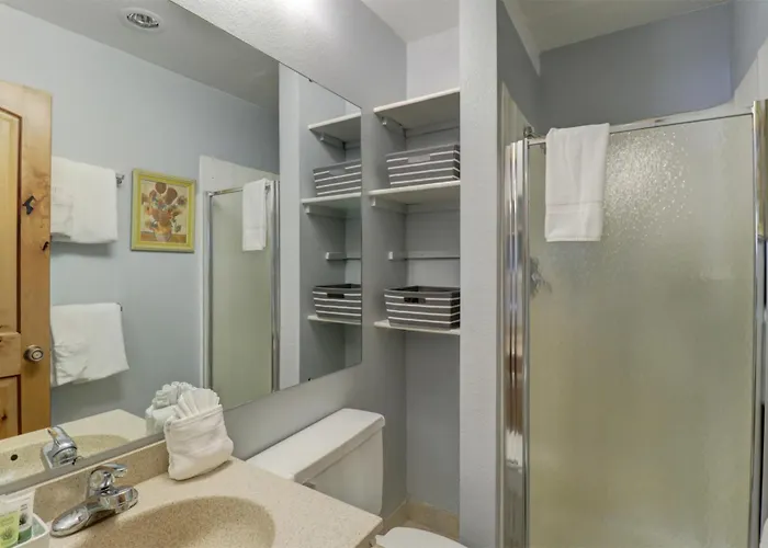 Cj308 Copper Junction Apartment *